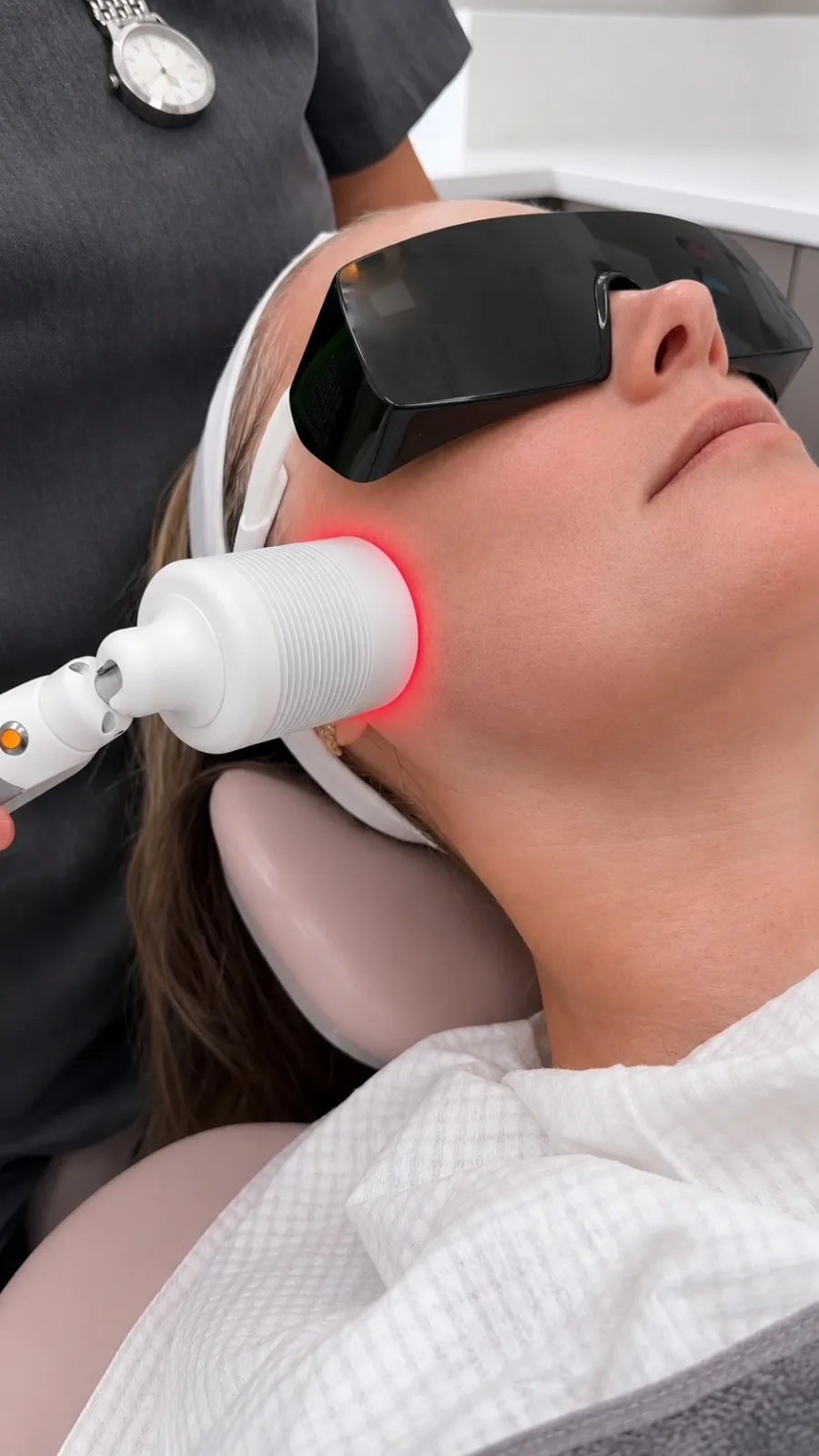 Jaw therapy laser treatment